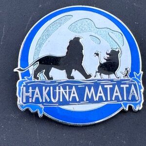 Hakuna Matata Enamel Pin